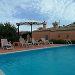 Villa Con Piscina Stintino