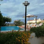 Con Piscina *