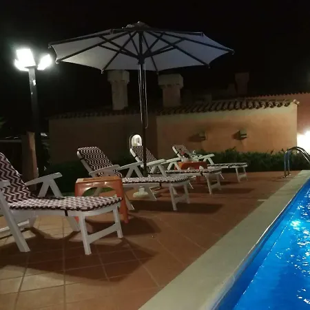 Con Piscina